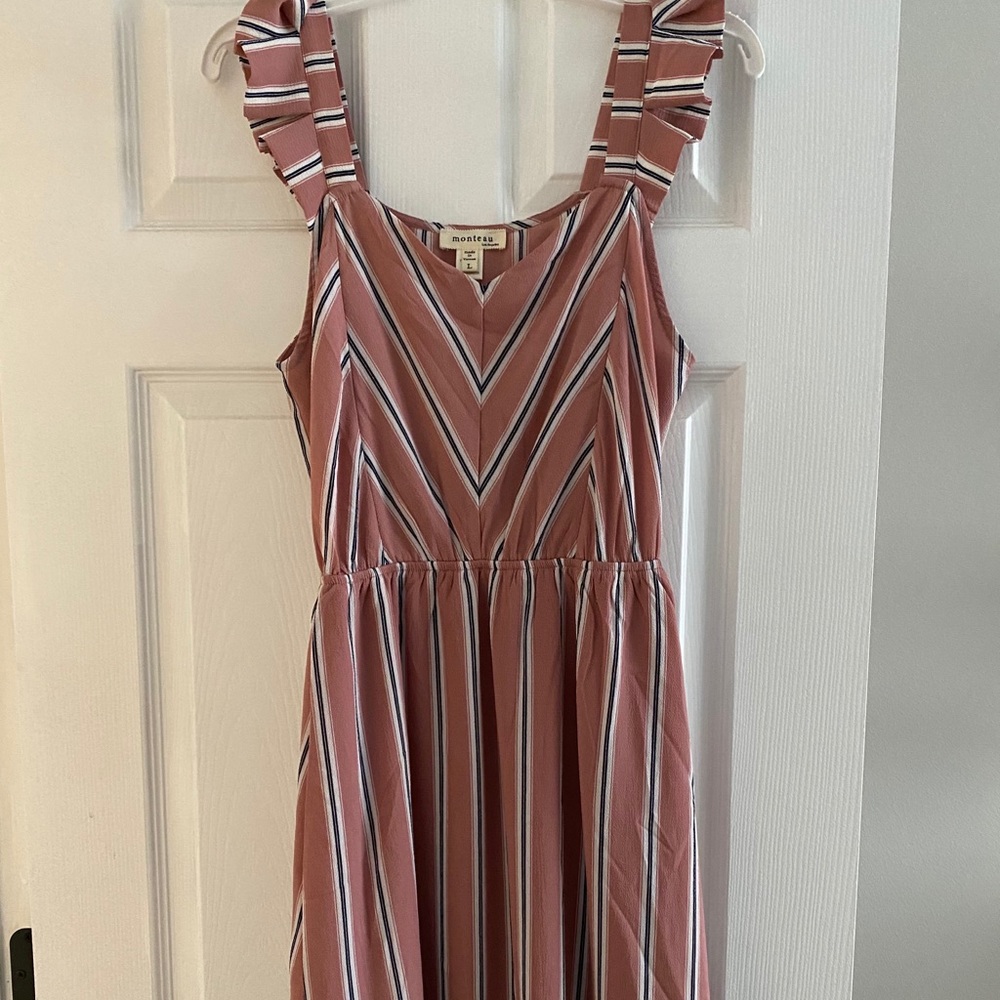 Women’s dress